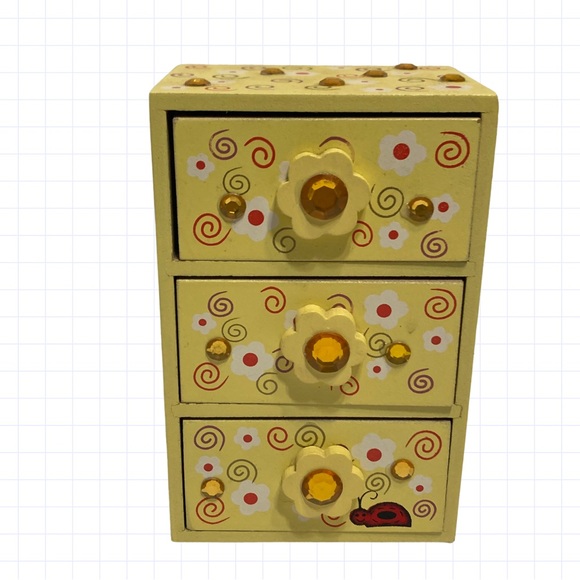 Cute 3 Drawer Mini Dresser with Ladybug Design! - Picture 8 of 10